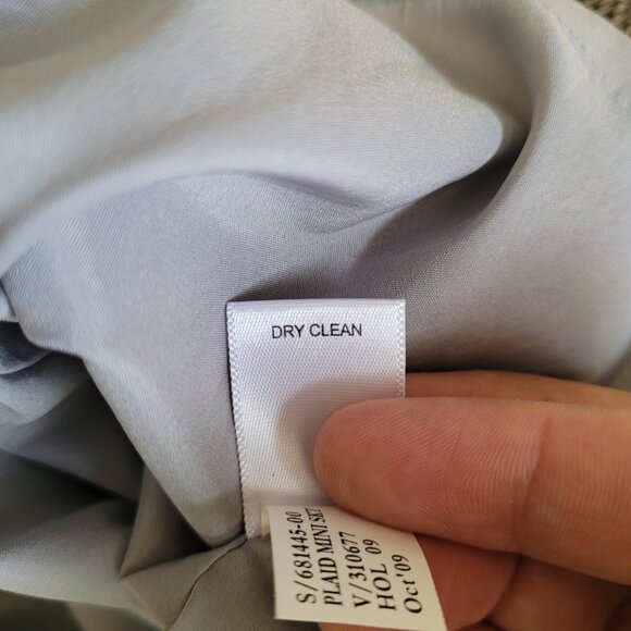 Banana Republic Factory Women's Wool Blend Gray Mini Skirt - Picture 6 of 6